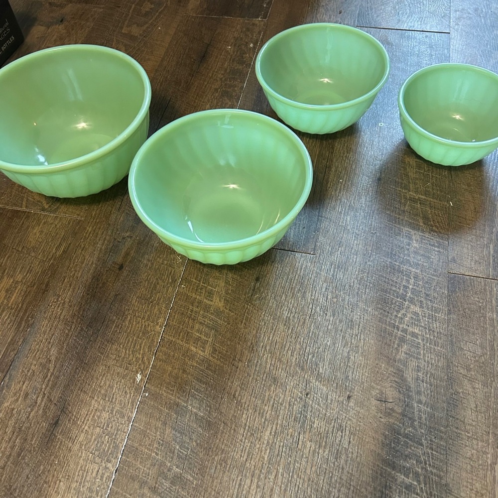 Vintage Fire King Jadeite Swirl Mixing Bowl Set 4 Stacking Bowls Anchor Hocking
